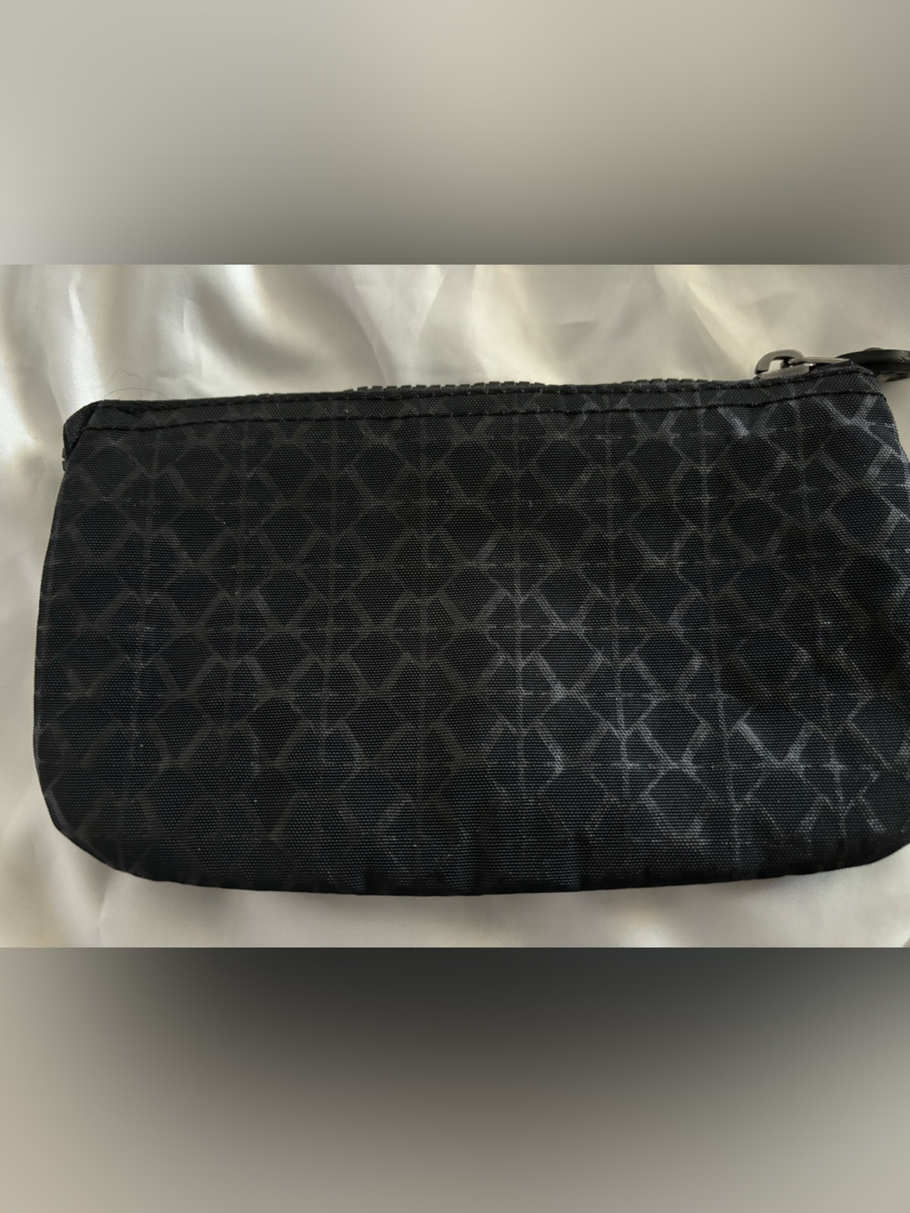 Kipling Pouch - Picture 2 of 7
